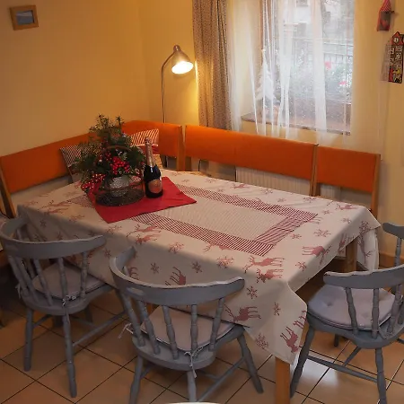 Domcek Pri Medokysi * Liptovsky Mikulas